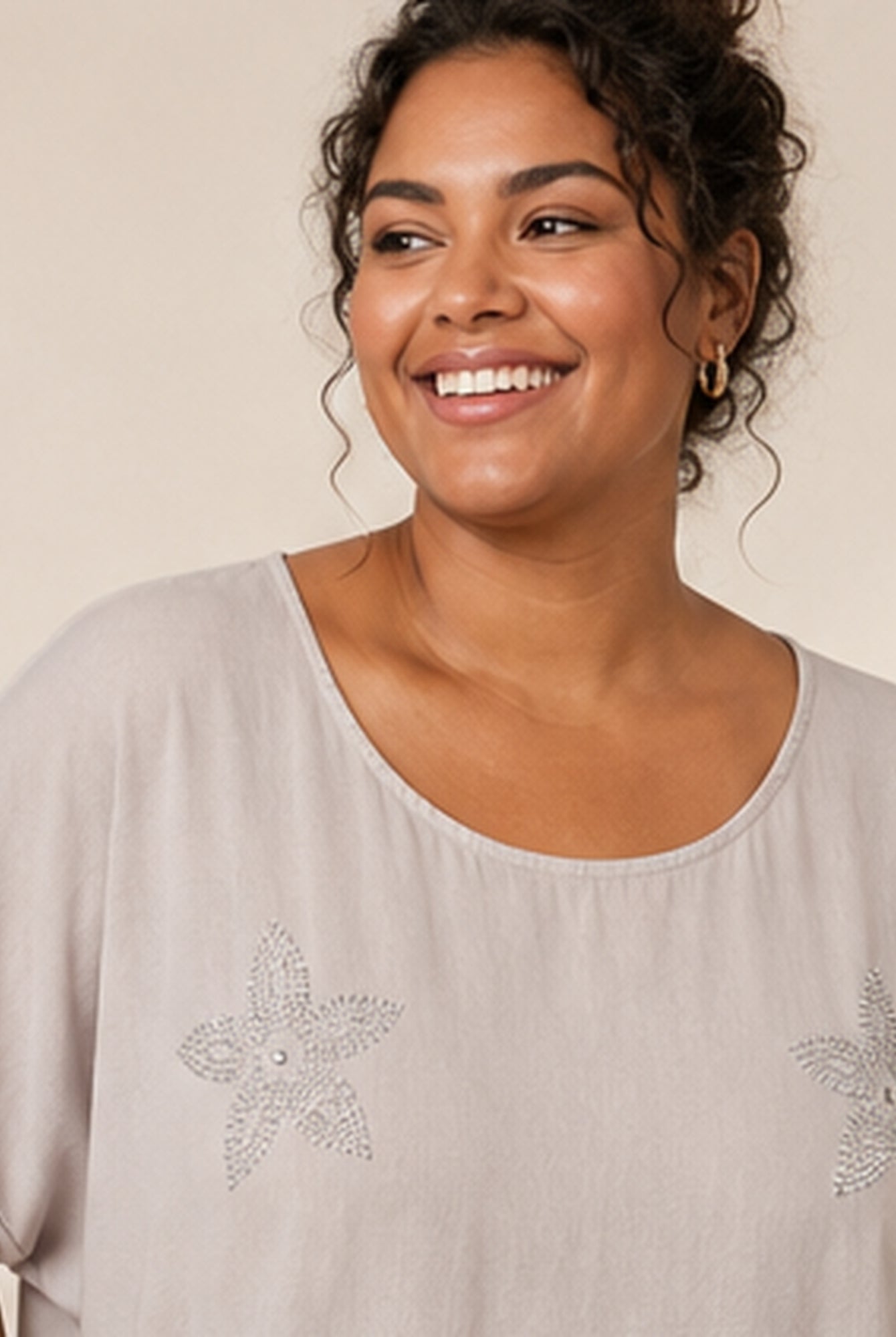 Topp Glitterblomster med glitterblommor i beige – Queensize