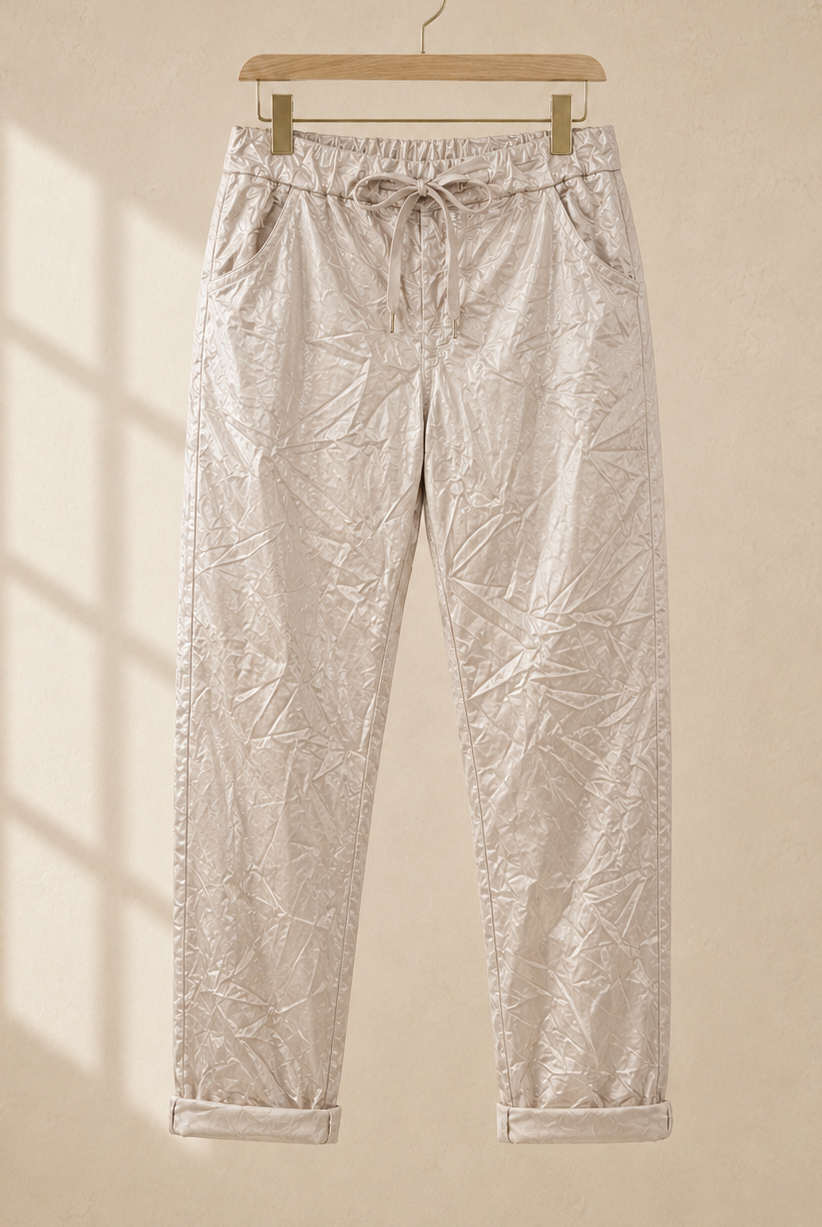 Joggers Shiny i beige – lätt glansig finish med dragsko och sidofickor, onesize stl 36–44, Made in Italy"