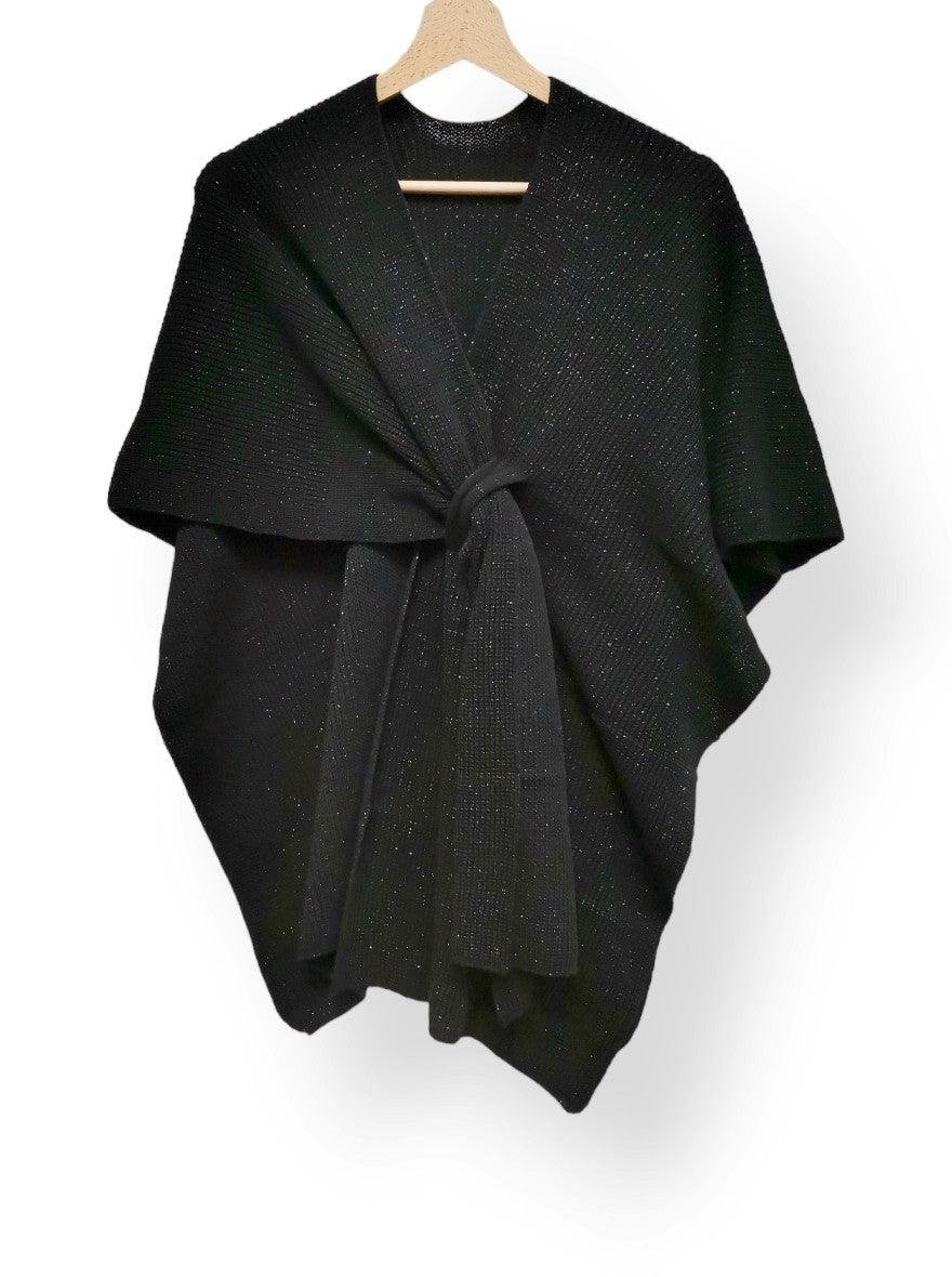 Stickad Poncho Maria svart - Dimoda