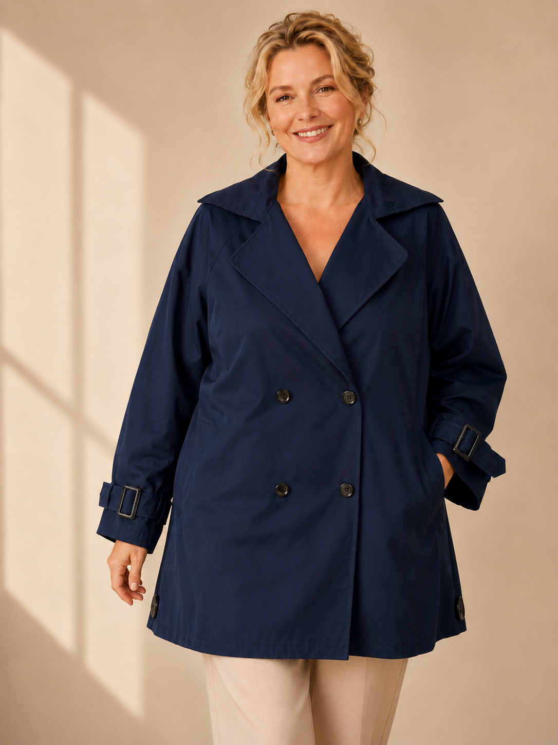Produkt redigerad
Trenchcoat Lilly Queensize - Marin