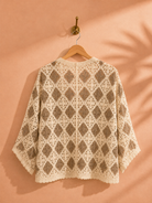 Stickad cardigan Ebba med fjärilsärmar i offwhite/fungo – virkat mönster, onesize stl 36–44